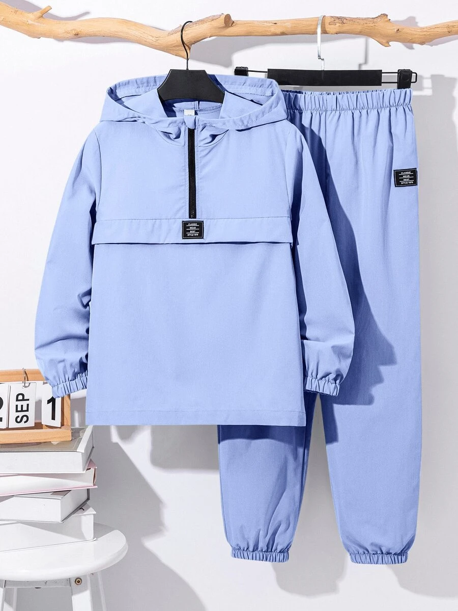 SHEIN 2 件套青少年男孩半拉链连帽夹克和慢跑裤,秋冬休闲运动风格 - 淺藍色 - 查看 1