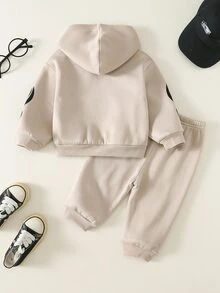 SHEIN 中性嬰兒男/女童、幼兒 2件組秋冬保暖內裡加厚休閒時尚連帽衛衣套裝，嬰兒冬季衣物，運動服，街頭風 - 卡其色 - 查看 2