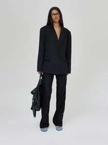 MUSERA Black Tailored Woven Fabric Dual Pockets Structured Shoulder Relaxed Fit Jacket Smart Workwear Office Everyday Essentials - Black - View 3