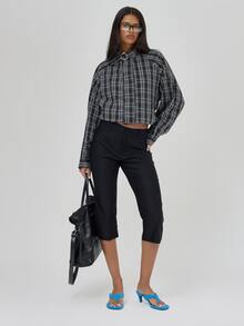 MUSERA Black Smart Suiting Slim Leg Three Quarter Capri Trousers Smart Workwear Office Everyday Essentials - Black - View 1