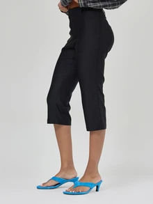 MUSERA Black Smart Suiting Slim Leg Three Quarter Capri Trousers Smart Workwear Office Everyday Essentials - Black - View 3