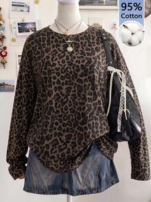 SHEIN EZwear Atasan untuk Keluar Rumah Musim Gugur/Dingin: Kaos Grafis Motif Leopard, Blus Serbaguna - MultiWarna - View 1