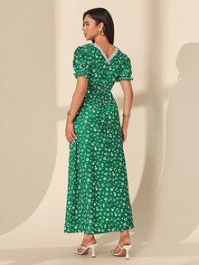 Almamuse Women's Elegant Floral Lace Patchwork V-Neck Dress For Vacation - Green - View 2
