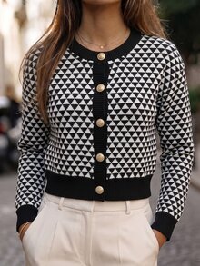 SHEIN 女款圓領金屬鈕扣幾何圖案長袖針織開襟衫 辦公早午餐穿搭 黑白配色 秋季法式優雅 - 黑與白 - 查看 6
