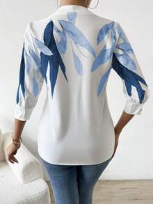 SHEIN Women V-Neck Printed Simple Daily Work Matching Spring/Summer Short-Sleeved Shirt,Three Quarter Sleeve Tops - Blue - View 2