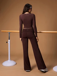 VARSIVA Celana Legging Flare Wanita untuk Olahraga dan Activewear Warna Polos dengan Simpul Pinggang untuk Kebugaran Harian - Coffee Brown - View 6