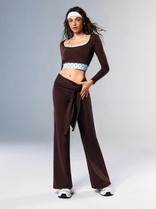 VARSIVA Celana Legging Flare Wanita untuk Olahraga dan Activewear Warna Polos dengan Simpul Pinggang untuk Kebugaran Harian - Coffee Brown - View 9