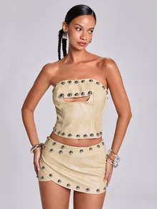 ROMWE Y2K Baddie Music Festival, Rivet Decor Layered Waist Washed Mini Skirt - Gold - View 3