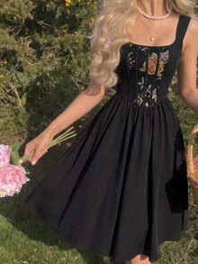 SHEIN MOD فستان نسائي عتيق أنيق مطرز بتصميم عظم السمك مع طيات - الأسود - مشاهدة 2