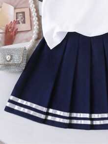 SHEIN Elladie kids 2件組少女校園風愛心印花翻領無袖上衣與百褶裙，附緞帶飾邊，返校女童秋季服飾 - 彩色 - 查看 8
