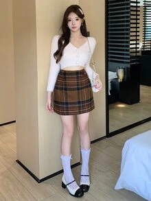 DAZY Plaid Mini Skirt, Casual & Versatile For Women, Autumn/Winter - Brown - View 6