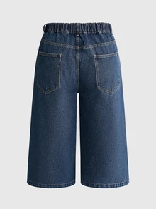 Sweetness Handmade Girl Apple Embroidery Button Decor 3/4 Length Plus Size Denim Jeans - Blue - View 5