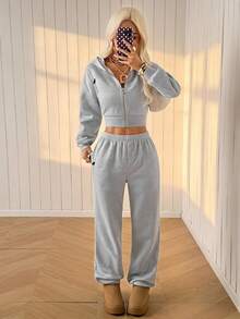SHEIN EZwear 女款騎士圖案拉鍊連帽衛衣與運動長褲休閒日常兩件套，灰色，適合健身運動、秋季日常穿著 - 淺灰色 - 查看 1