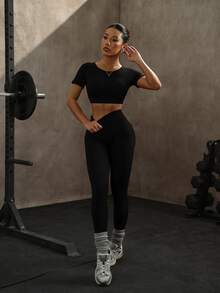Solea Cove Solea Cove Women's Casual Sports Solid Color Backless Cropped Top & Pants Set Yoga Dress 2 Piece Sets - Black - View 6