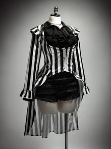 SHEIN ICON Plus Black And White Print Flounce Sleeve Ruffle Trim Blazer Halloween Mana Concert Rave Party Summer Goth Elegant Curve - Black and White - View 11