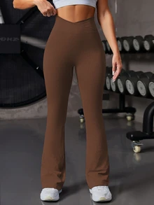 Solea Cove Solea Cove Women's Solid Color Ribbed Flare Leg Seamless Sports Pants - Coffee Brown - View 4