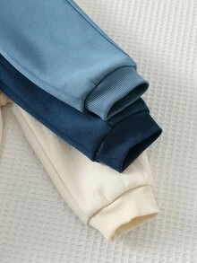 SHEIN Baby Boy Contrast Color Knit Soft Round Neck Long Sleeve Pullover And Elastic Waist Winter Pants Set Pcs - Blue - View 4