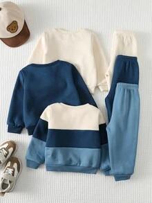 SHEIN Baby Boy Contrast Color Knit Soft Round Neck Long Sleeve Pullover And Elastic Waist Winter Pants Set Pcs - Blue - View 2