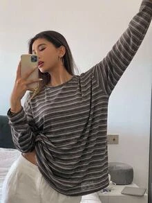 DAZY 女款寬鬆條紋拼色拼接長袖長版T恤 - 棕色 - 查看 1