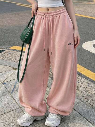 DAZY Women's Loose Curved Leg Sweatpants With Graphic Print, Casual Sports Streetwear Long Pants For Spring And Autumn Vacation
