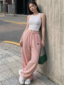 DAZY 女款寬鬆曲腿圖案印花運動長褲，休閒運動街頭風，適合春秋度假穿著 - 粉色 - 查看 2