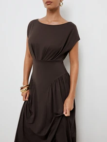 Maija Women's Solid Color Round Neck Batwing Short Sleeve Casual Dress - Chocolate Brown - View 4