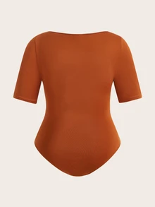 SHEIN BASICS 大尺碼純色圓領連身衣女款夏季穿搭 - 鏽棕色 - 查看 3