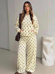SHEIN EZwear Plus Size Women Polka Dot Print Pocket Hooded Sweatshirt And Sweatpants Casual 2 Pieces Set Fall - Multicolor - View 1