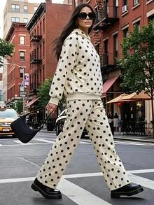 SHEIN EZwear Plus Size Women Polka Dot Print Pocket Hooded Sweatshirt And Sweatpants Casual 2 Pieces Set Fall - Multicolor - View 4