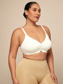 SHEIN BAE CURVE 1 PC Plus Size Women Soft Support Seamless Wireless Sports Bra - White - View 7