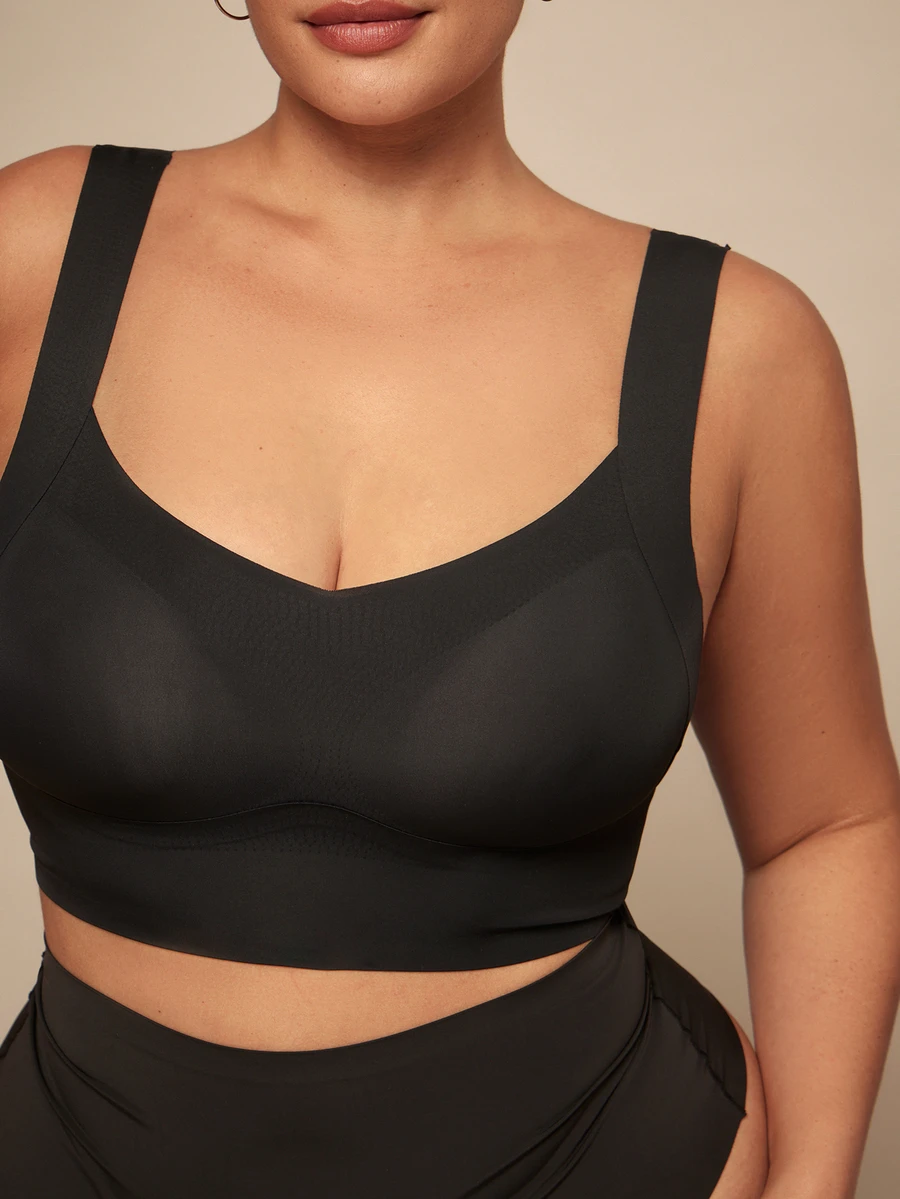SHEIN BAE CURVE Comfortable Plus Size Bra, Can Be Worn Outside, Lifts And Shapes, Seamless - Black - View 1