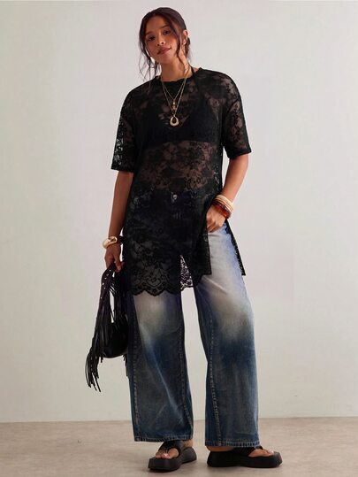 Freevana Plus Size Romantic Vintage Bohemian Lace Floral Print Short Sleeve Pullover Top, Longline Top, Early Summer New Arrival, Suitable For Valentine's Day, Music Festivals And Other Occasions.