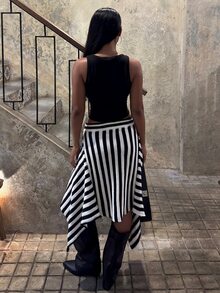 SHEIN BAE Regular Women's Striped Asymmetrical Hem Knit Skirt - Black and White - View 2
