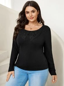 Comfylo Plus Contrast Lace Scoop Neck Slim Fit Top - Black - View 7