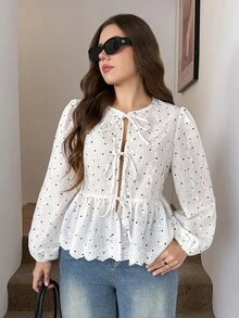 SHEIN LUNE Blus Putih Ukuran Besar dengan Bordir Seluruh Bagian dan Tali Depan, Gaya Fashion Week, Formal untuk Kencan Malam, Ulang Tahun, Musim Gugur, Lucu, Peri, Brunch Musim Gugur, High Tea, Seksi, Fairycore - Putih - View 3