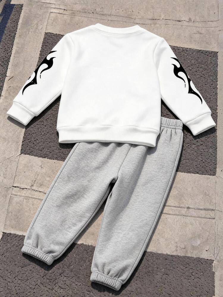 Set Sweatshirt dan Celana Olahraga Anak Laki-Laki Gaya Hip-Hop Trendi Gaya Streetwear Gelap Musim Gugur/Dingin dengan Motif Potret dan Teks Menarik - MultiWarna - View 3