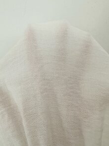 Sunnyshic Bộ đồ mùa hè nữ bằng vải lanh trắng, áo hai dây cổ chữ V xếp ly bèo nhún hở lưng và quần short, phong cách tối giản dễ thương đa năng cho đi biển, du lịch, mua sắm và hẹn hò - trắng - Xem 8