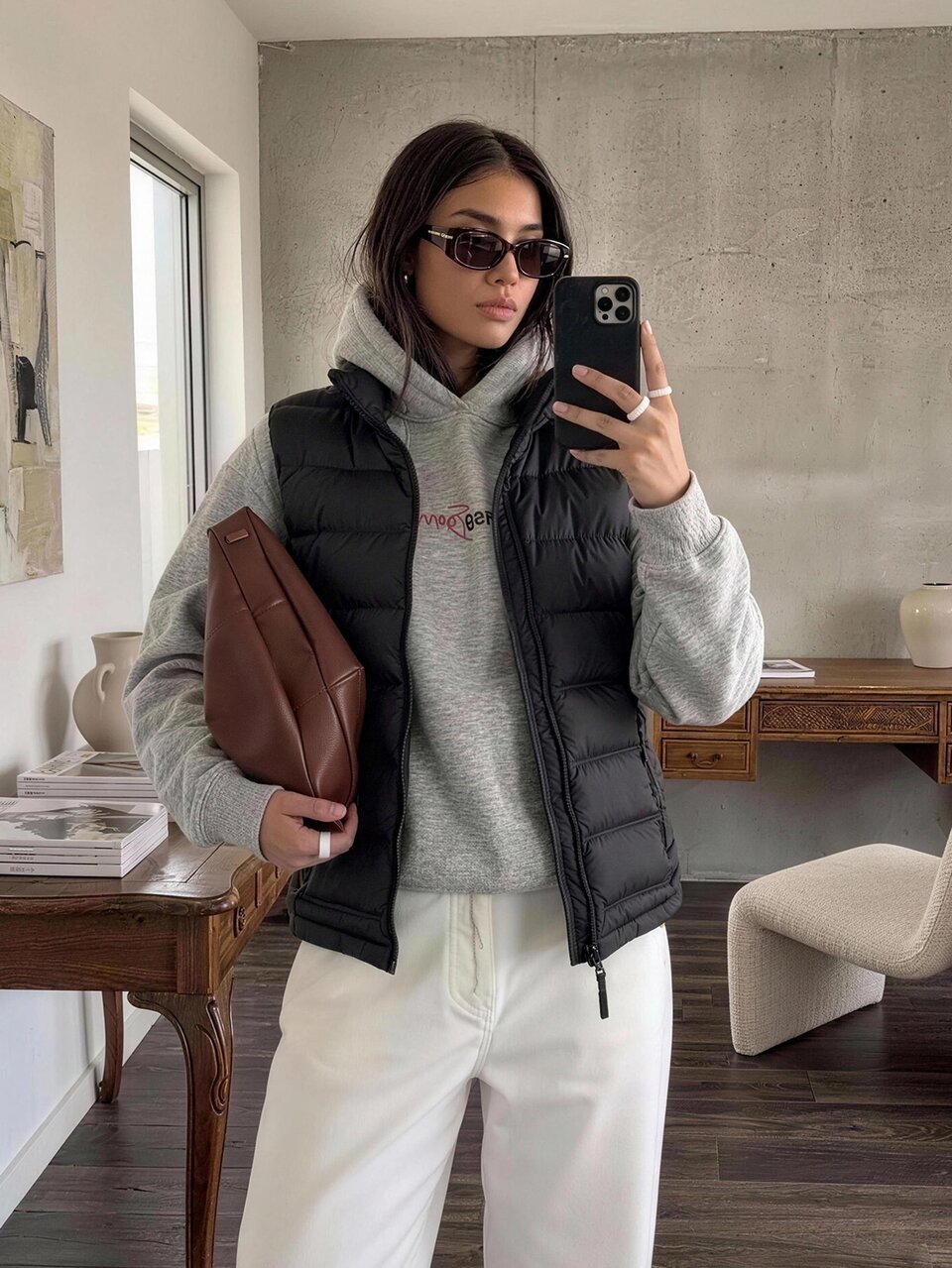 Women's Fitted Ribbed Quilted Sleeveless Vest Jacket With Small Stand Collar Fall