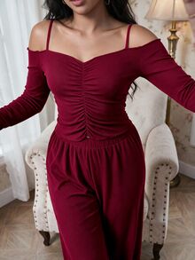 Modelyn 一套性感露肩酒红色针织家居服套装，女士居家休闲服，秋冬舒适优雅细节 - 酒紅色 - 查看 3
