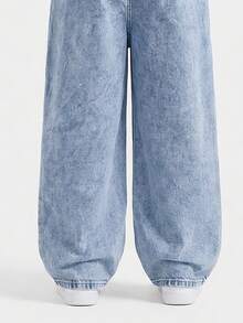 SHEIN Elladie kids 女童牛仔吊帶褲，全季新款 Y2K 風格，淺藍色復古牛仔布，大前口袋，粉色與白色愛心刺繡，寬鬆直筒版型，柔軟舒適面料，時尚百搭，適合日常穿著 - 中等水洗藍 - 查看 7