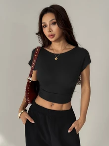 SHEIN PETITE 女款純色圓領短袖修身短版T恤，夏季上衣，適合嬌小女性 - 黑色 - 查看 5