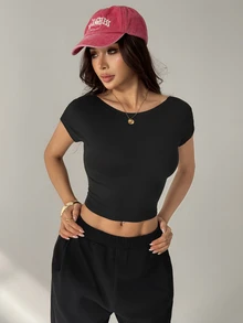 SHEIN PETITE 女款純色圓領短袖修身短版T恤，夏季上衣，適合嬌小女性 - 黑色 - 查看 7