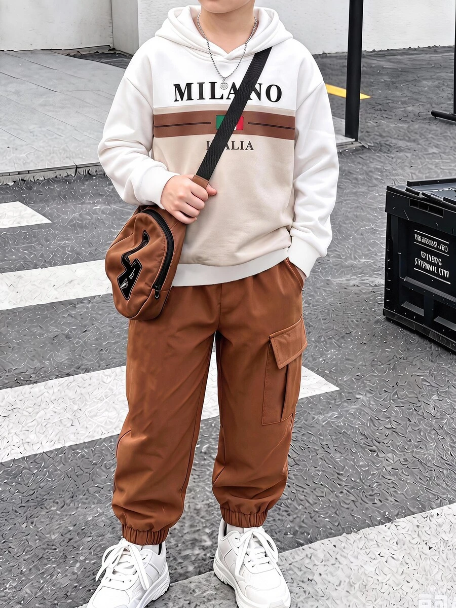 SHEIN 2件組兒童青少年男孩休閒日常百搭舒適條紋印花連帽衛衣與純色寬鬆工裝褲針織套裝，適合學校、居家、日常穿著、運動，簡約百搭風格，適合春夏 - 白色 - 查看 1