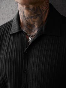 Manfinity CasualCool 男士純色短袖單排扣襯衫，街頭休閒風，夏季款 - 黑色 - 查看 7