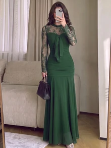 Modelyn 法式設計優雅蕾絲拼接蝴蝶結女款長洋裝，深綠色，適合婚禮晚宴，秋季穿著 - 墨綠色 - 查看 4