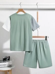 SHEIN 两件套儿童/青少年男童休闲撞色圆领短袖T恤短裤套装，适合通勤、上学、日常休闲、运动、春夏、海滩度假等场合。 - 灰色 - 查看 3
