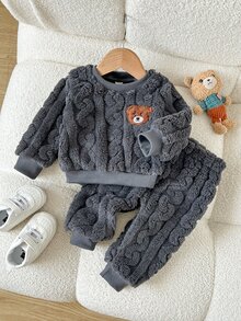 SHEIN Playful Pals 2件組 幼兒男童深灰色可愛熊貼布粗針毛線針織毛絨長袖圓領加厚運動衫褲套裝，適合戶外冬季秋季聖誕節假期 - 深灰色 - 查看 4
