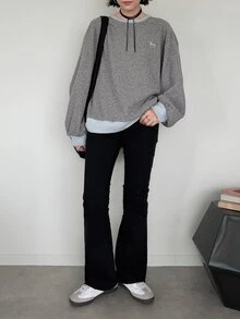 FRIFUL Women's Korean Autumn Colorblock Textured Fabric Sweatshirt - Grey - View 3