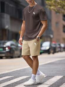 Manfinity Joysei Men's Fitted Brown Knit Top And Khaki Woven Shorts Set - Brown - View 6
