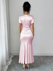 Elenzga Women's Baby Pink Summer Elegant Sexy Romantic Wedding Birthday Cocktail Party French Style Pearl Decor Ruffle Hem Bodycon Mid-Length V-Neck Dress - Pink - View 1